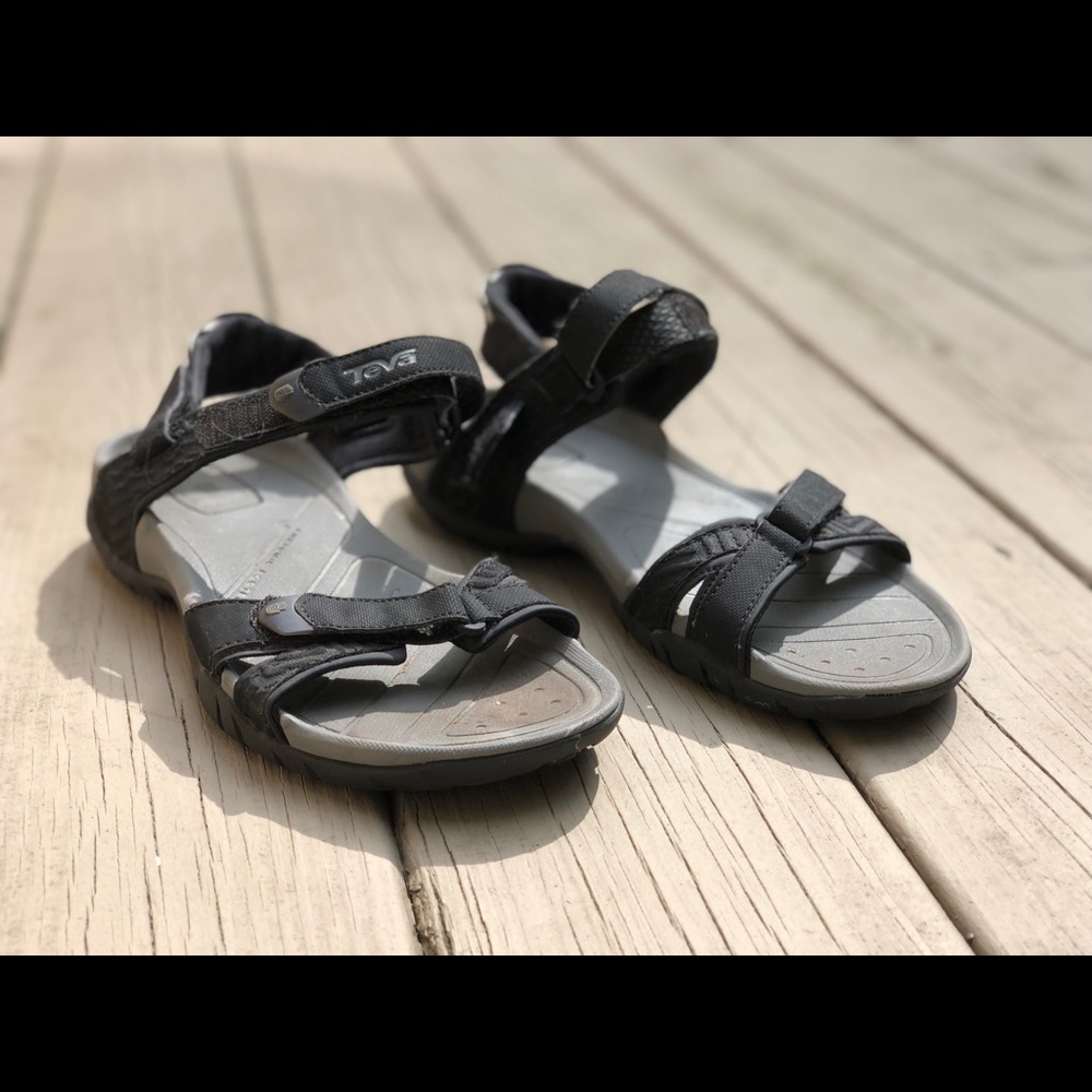 Women’s Teva sandals, lightly worn